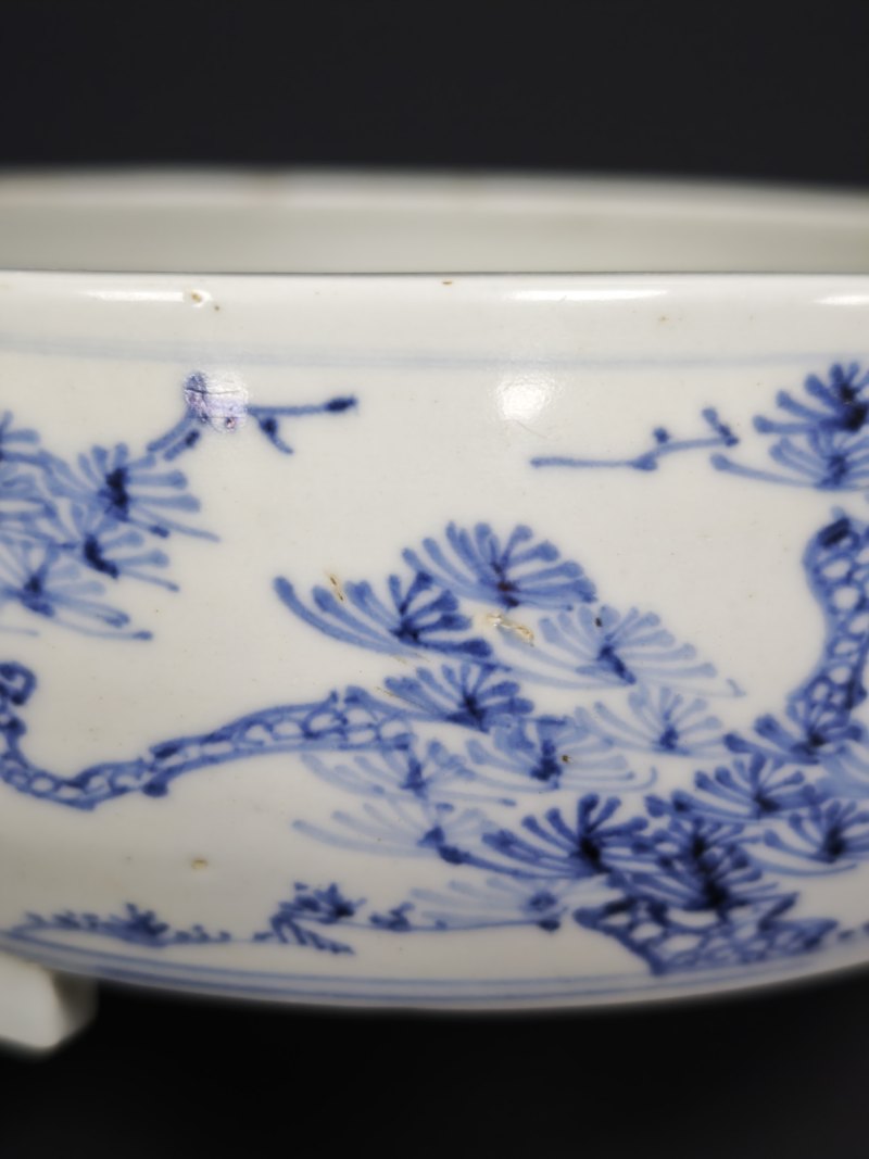 清康熙  青花庭院玉兔纹三足炉 - 图10