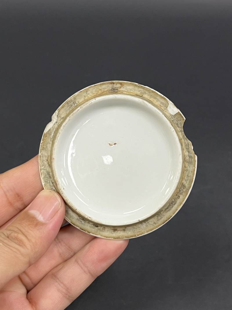 清  青花、仿哥釉青花、青釉瓷器四件 - 图13