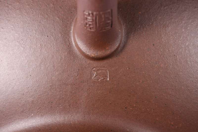 当代  夏俊伟制书画泥绘宫灯壶 - 图12