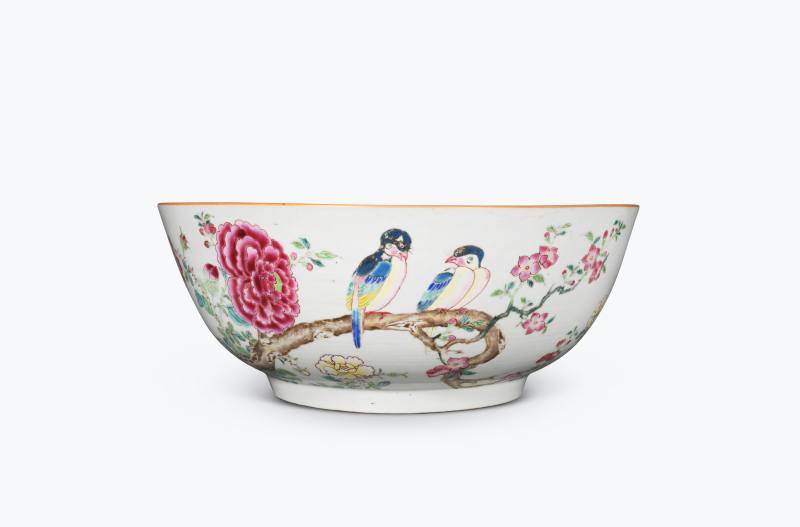 清雍正  粉彩花鸟纹大碗