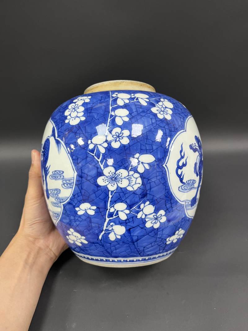 清康熙  青花冰梅纹开光瑞兽纹罐 - 图4