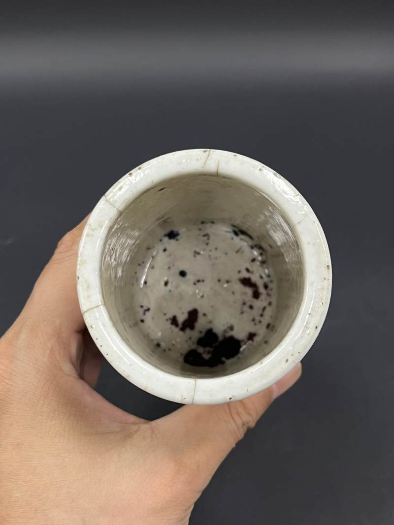 清  青花、仿哥釉青花、青釉瓷器四件 - 图27