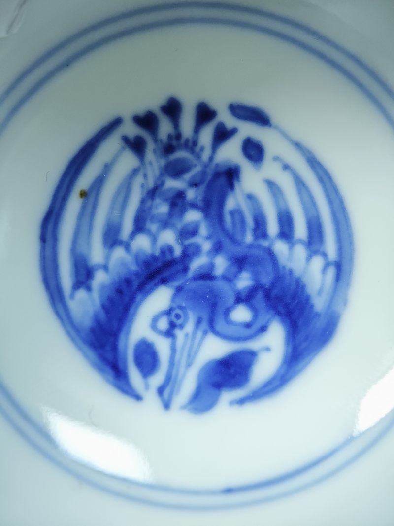 清康熙  青花内云鹤纹外花卉纹杯一对 - 图8