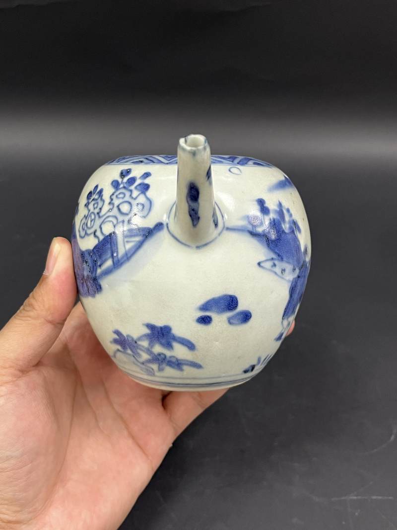 明晚期、清雍正  粉彩花卉纹壶、青花人物纹壶各一件 - 图15
