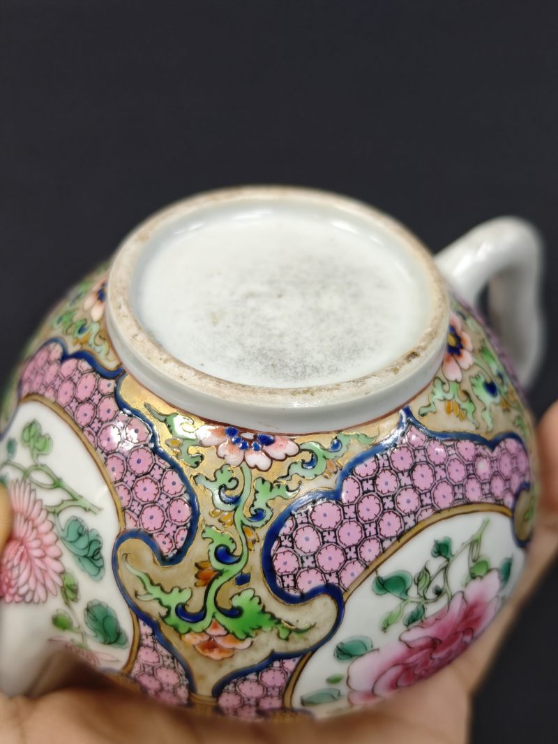 清雍正  粉彩锦地开光芙蓉花卉纹壶 - 图9