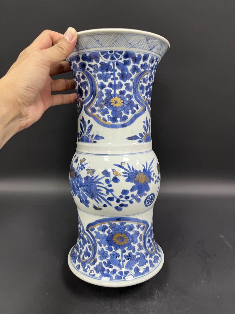 清康熙  青花描金花卉纹花觚 - 图2
