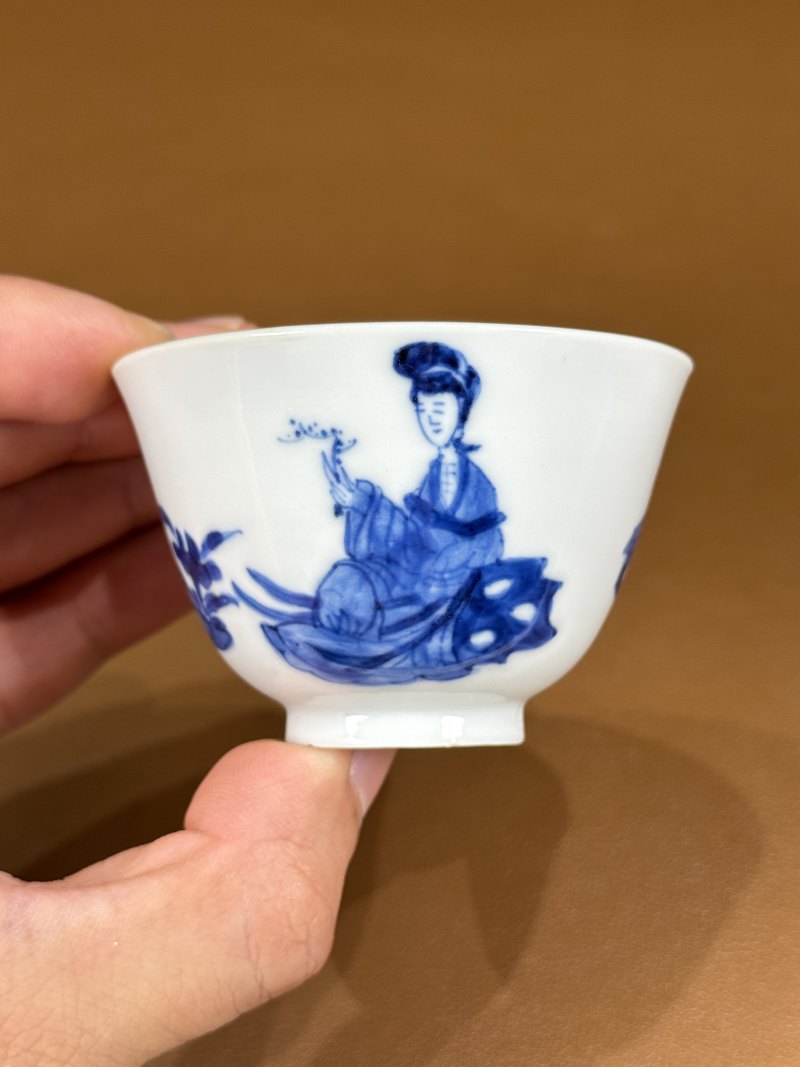 清康熙 青花人物仕女图杯 - 图8