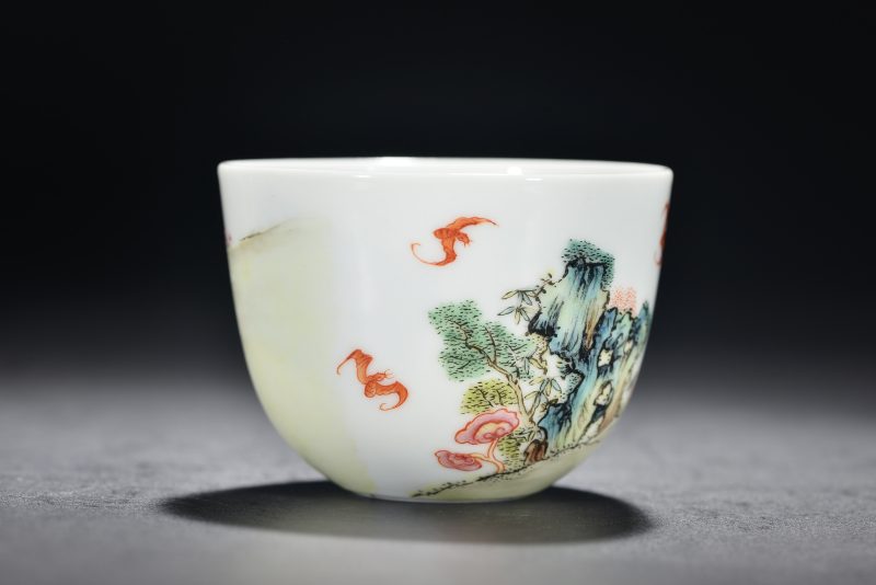 清 粉彩人物杯 - 图3