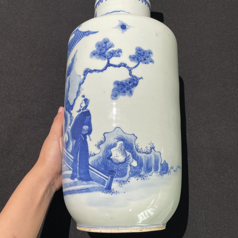 清晚期 青花庞统献连环计棒槌瓶 - 图4