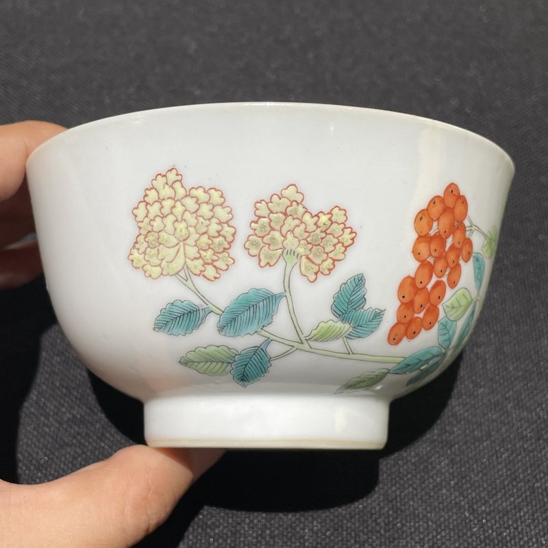 民国 粉彩蝶恋花纹碗 - 图5