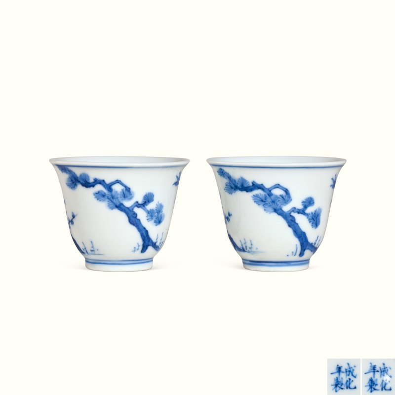 清早期 青花岁寒三友图杯一对