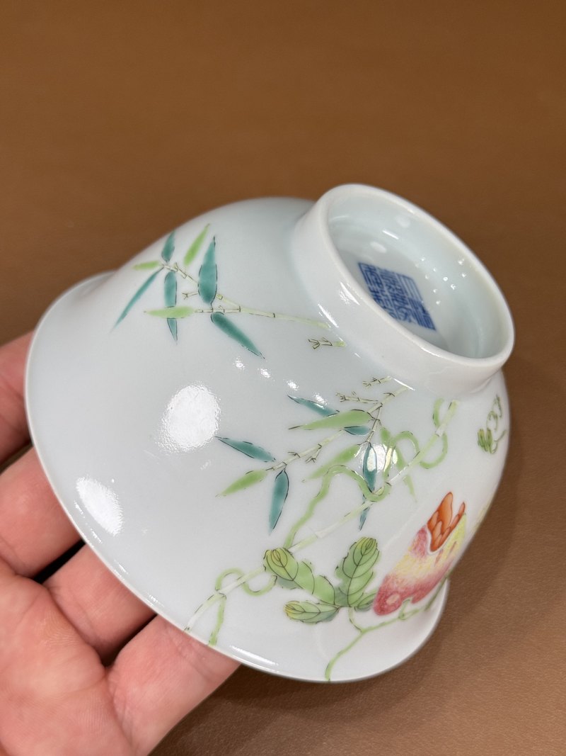 清嘉庆 粉彩过枝癞瓜纹碗 - 图17
