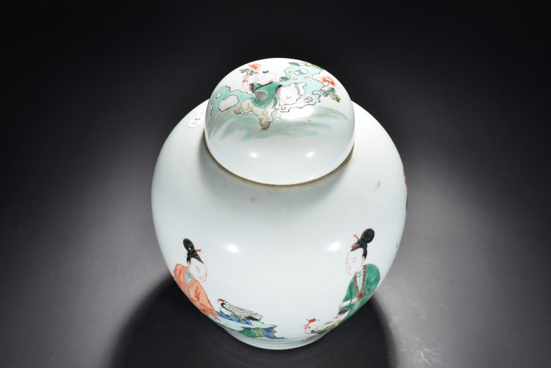 清 粉彩浮雕海水云龙纹小绣墩 - 图6