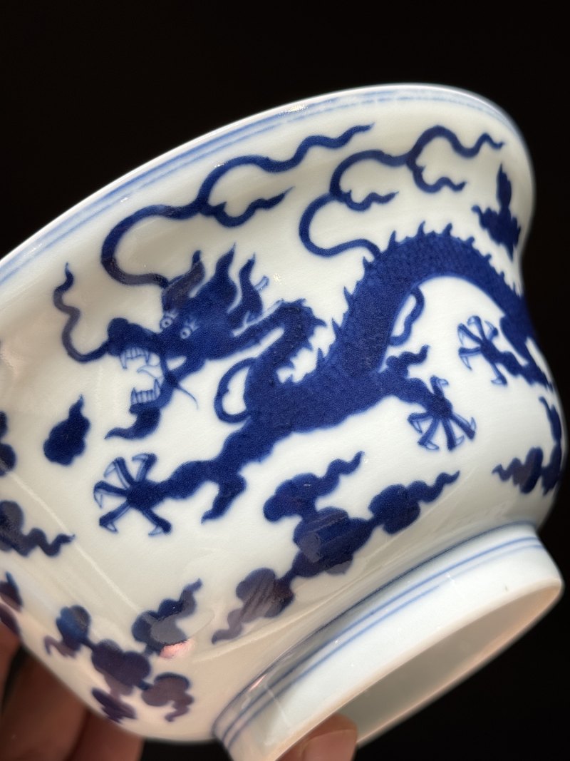 清乾隆 青花云龙纹折腰碗 - 图13