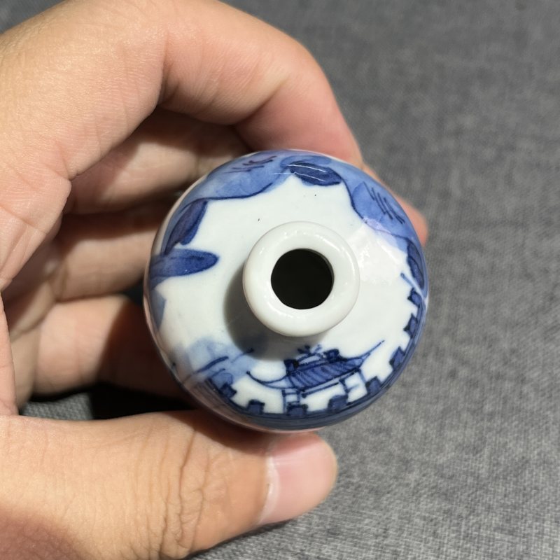 清中期青花骑马人物故事鼻烟壶 - 图8