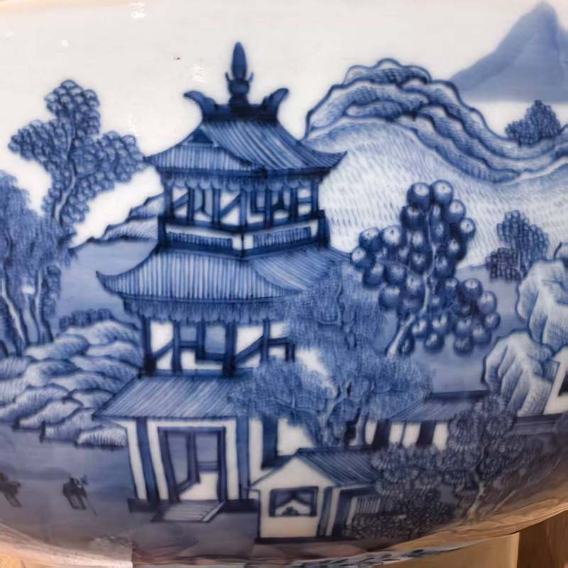 清乾隆 青花山水图潘趣大碗 - 图13