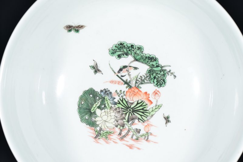 清 斗彩人物盘 - 图6