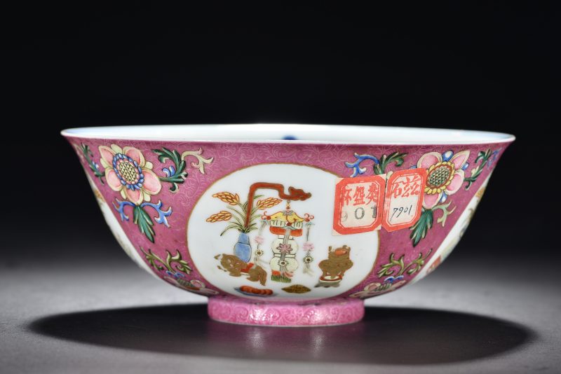 清道光 内青花外粉彩花卉纹碗 - 图3