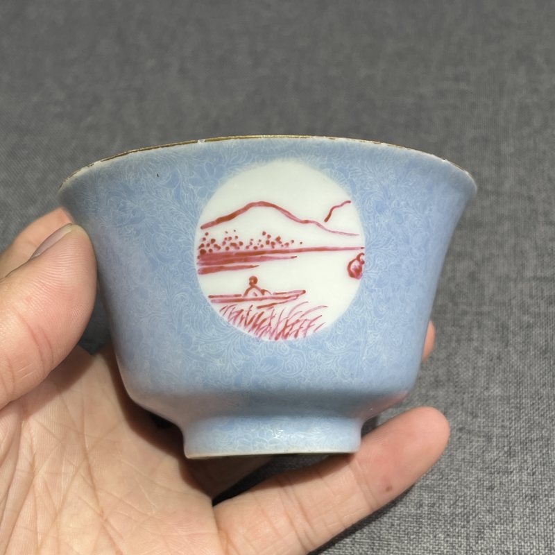 民国天蓝釉轧道开窗山水纹杯一对 - 图11