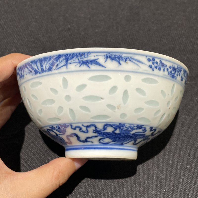 清光绪 玲珑瓷青花一路连科纹碗 - 图2
