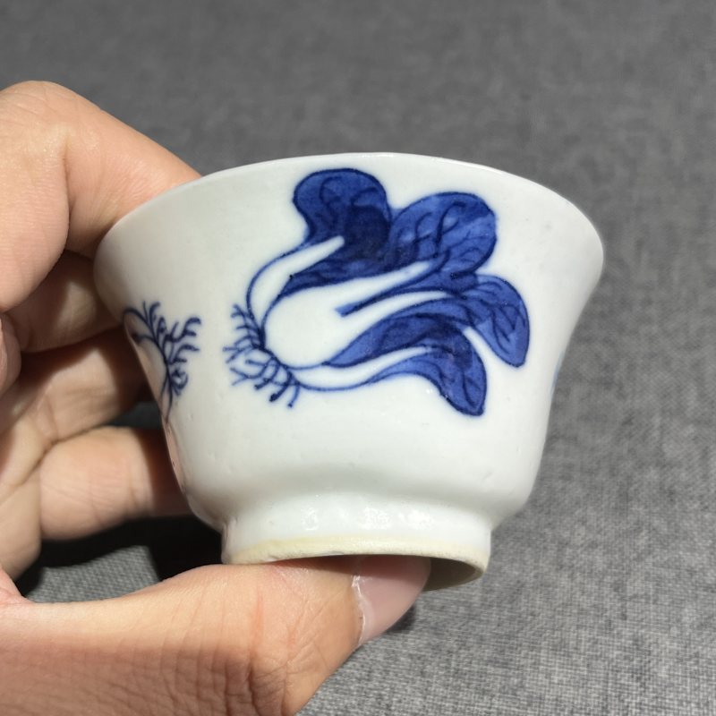 清中期青花白菜诗文杯 - 图4