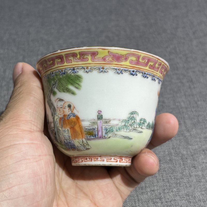民国粉彩婴戏纹杯 - 图5