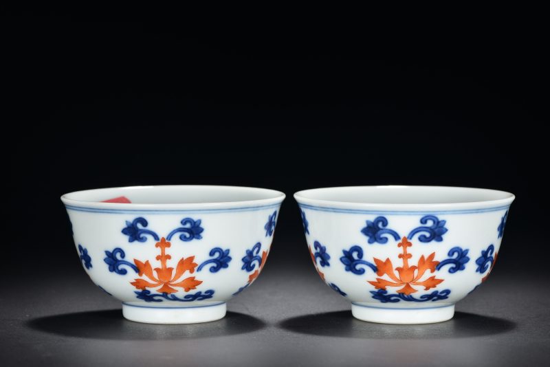清 青花矾红宝相花纹碗（2件） - 图4
