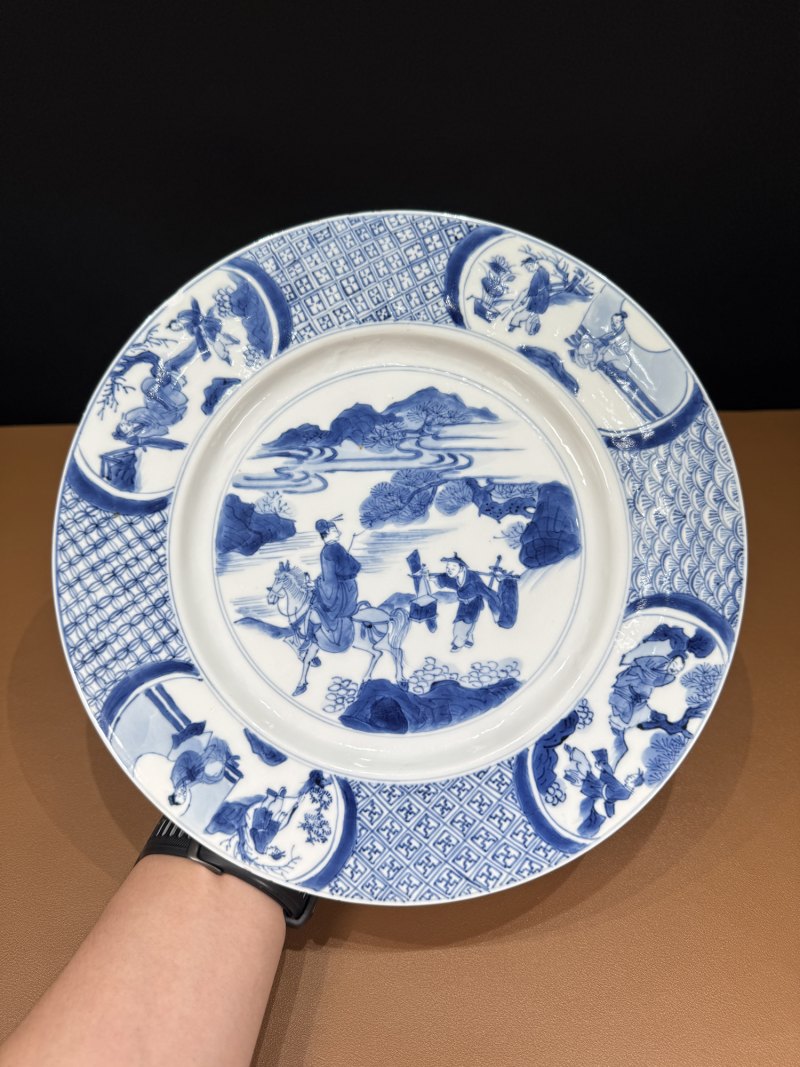 清康熙 青花人物故事图盘一对 - 图16