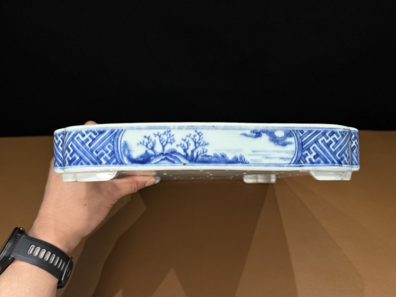 清嘉庆 青花岁寒三友图诗文茶盘 - 图27