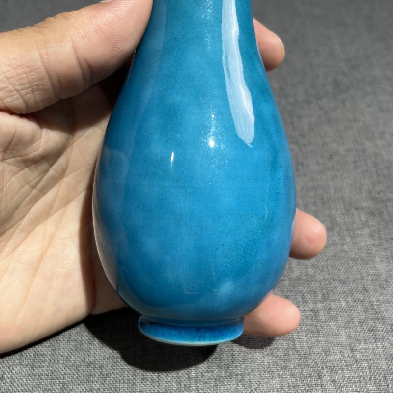 清中期孔雀蓝釉胆瓶 - 图6