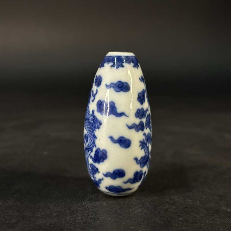 清 青花云龙纹烟鼻烟壶 - 图4