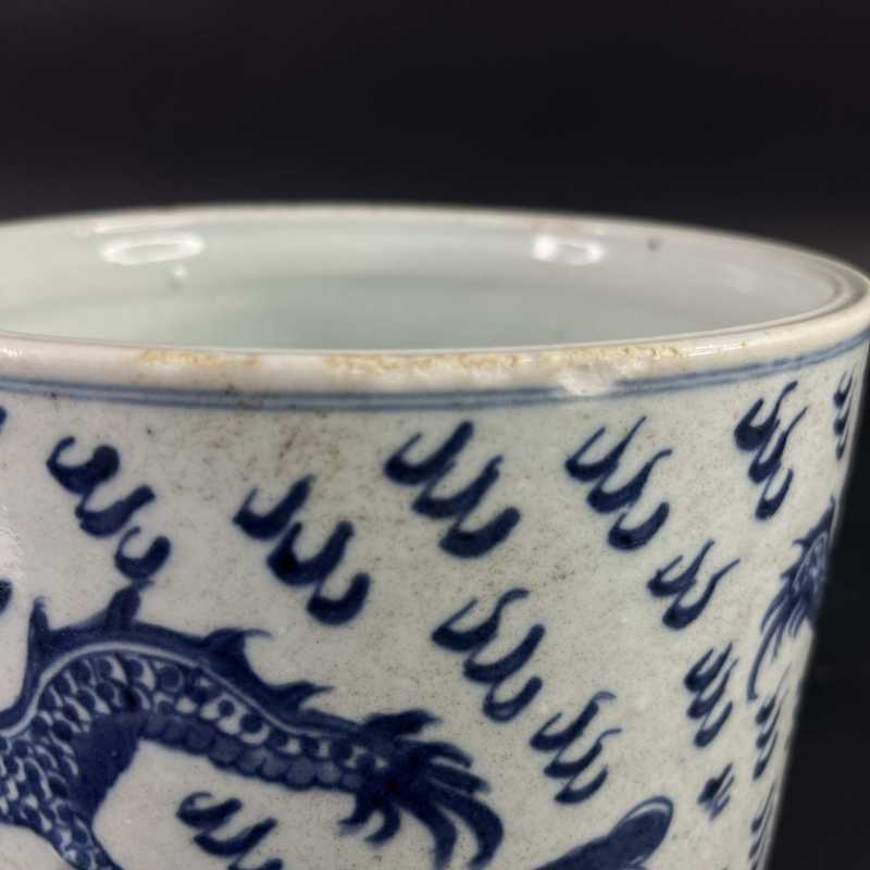 清雍正 青花双龙戏珠纹笔海 - 图11