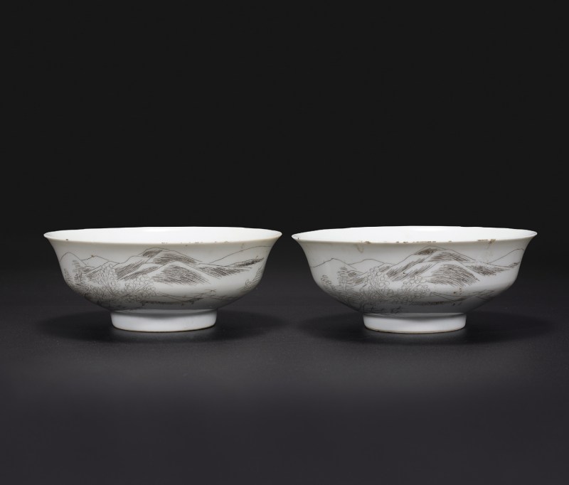 墨彩山水纹碗