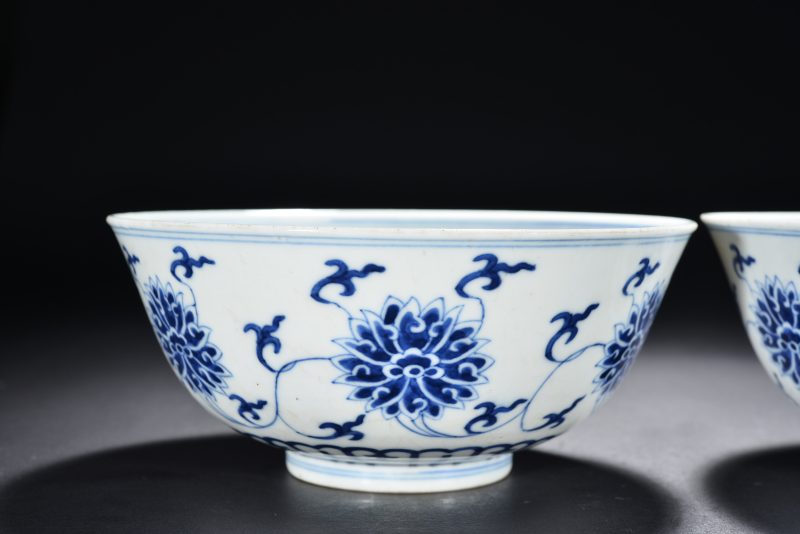 清 青花缠枝莲纹碗（2件） - 图5