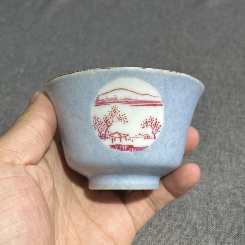 民国天蓝釉轧道开窗山水纹杯一对 - 图5