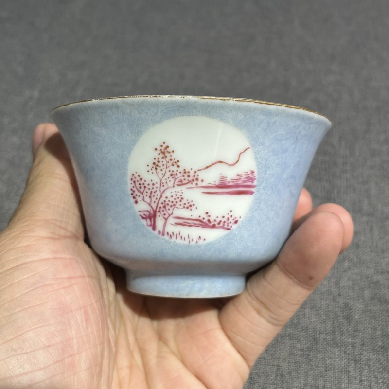 民国天蓝釉轧道开窗山水纹杯一对 - 图6