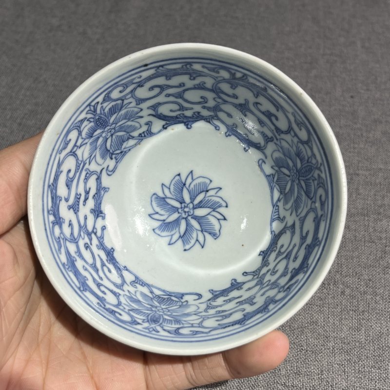 清嘉庆豆青釉内青花盖碗 - 图8