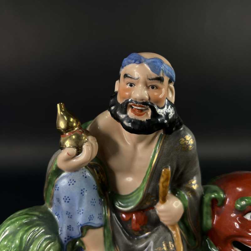 20世纪50年代 粉彩人物瓷塑 - 图5