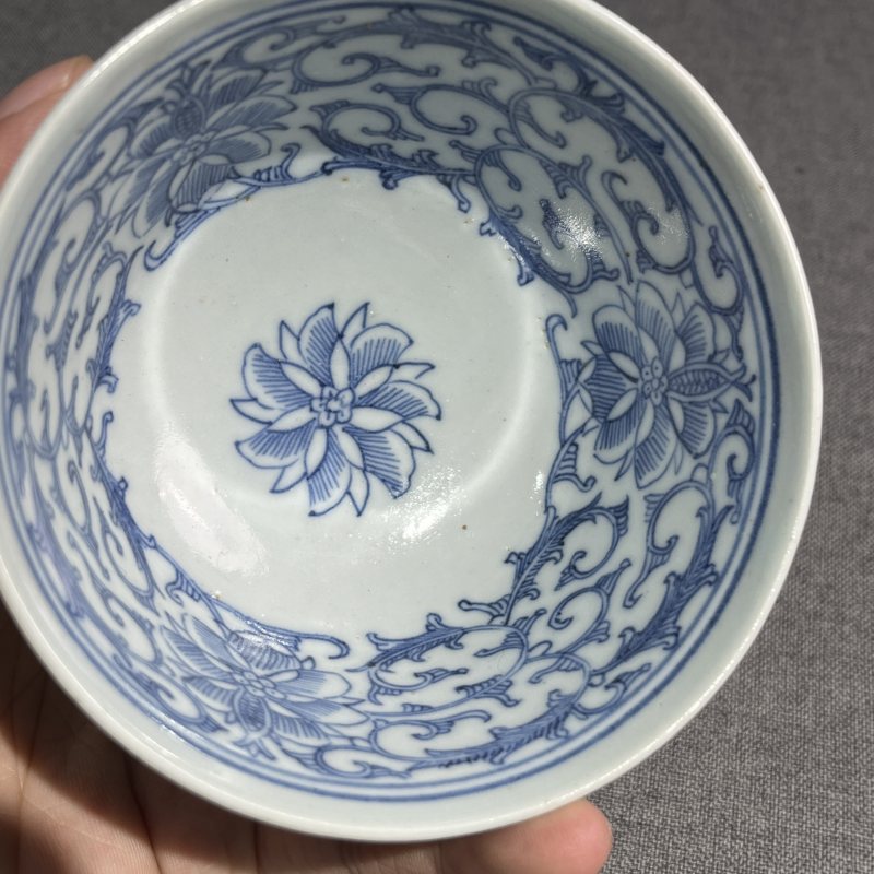 清嘉庆豆青釉内青花盖碗 - 图9