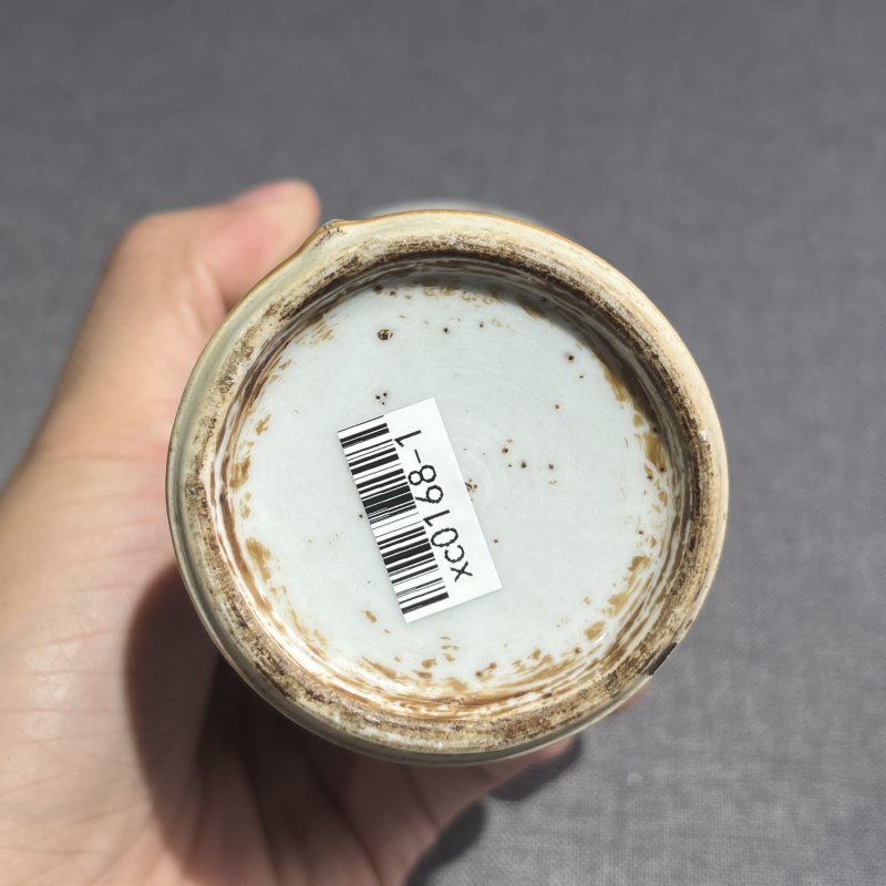 清雍正博古花卉梅瓶一对 - 图9