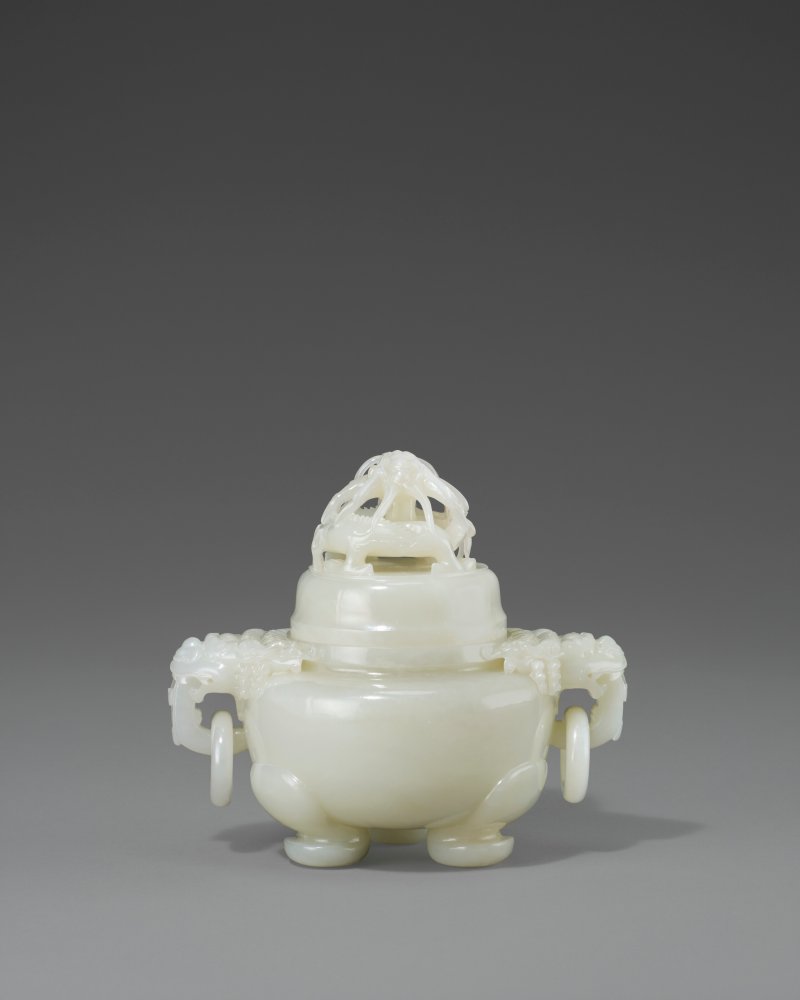 清晚期 白玉活環耳三足蓋爐  LATE QING DYNASTY - 图3
