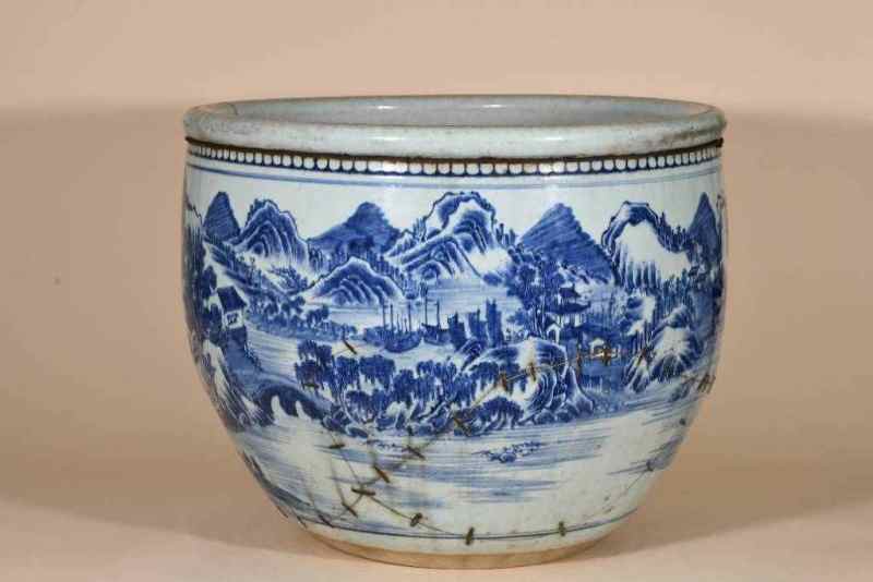清雍正 青花通景山水楼台高士景致图大卷缸 - 图4