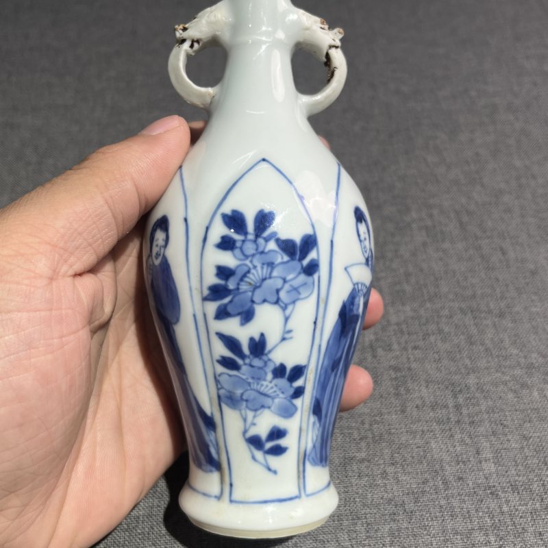 清康熙青花四美图象耳瓶 - 图7
