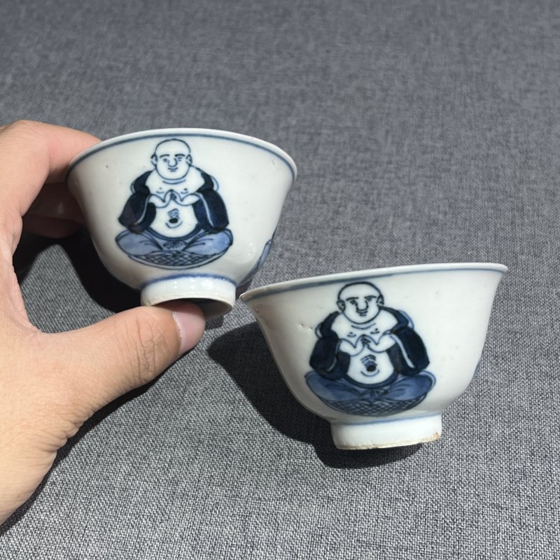 清青花佛教人物茶圆一对 - 图4