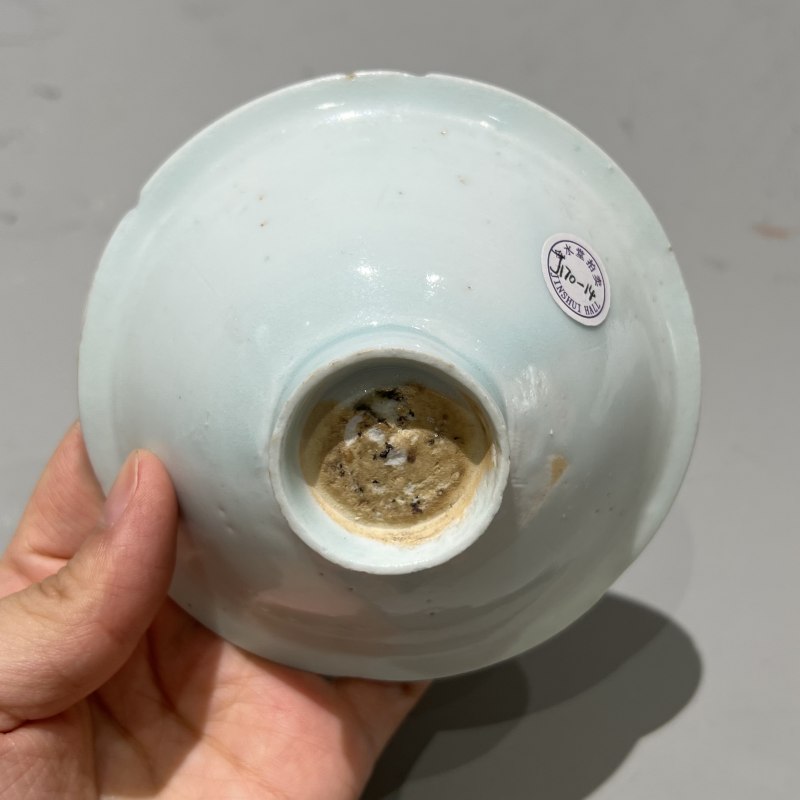 明代 青白釉出筋花口盏 - 图6