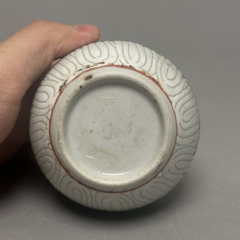 清晚期 粉彩百财纹盖罐 - 图7