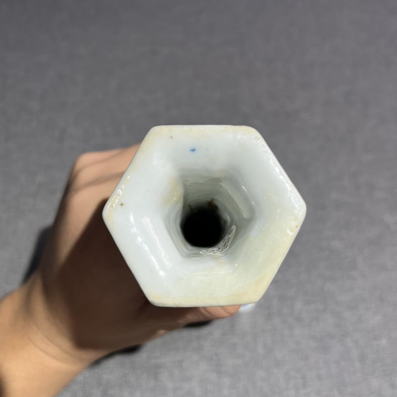 清晚期青花粉彩花鸟六方瓶 - 图9