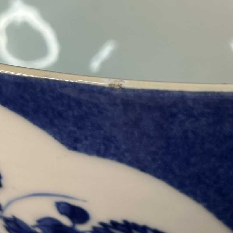 清康熙 外洒蓝开花花卉内青花山水纹碗 - 图8