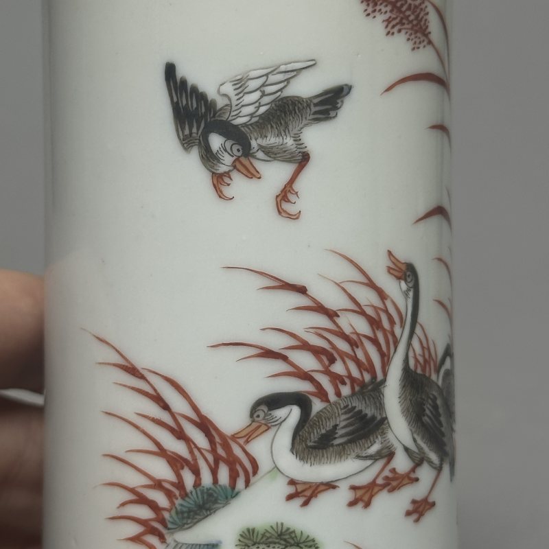 清晚期 粉彩芦雁图笔筒 - 图4
