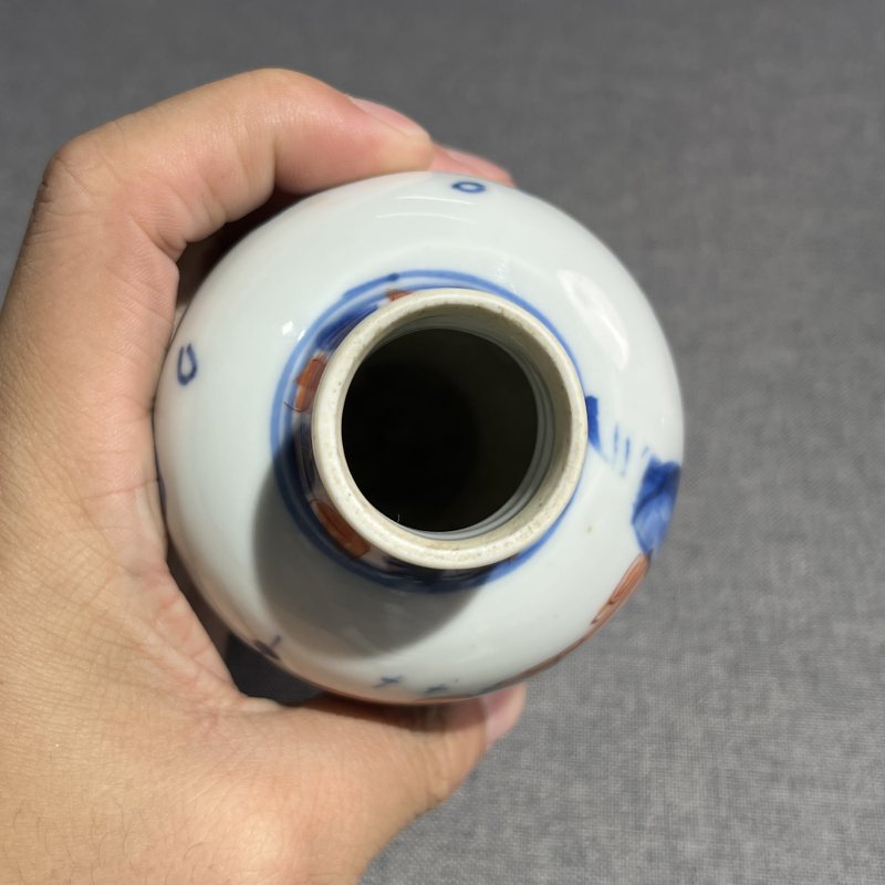 清康熙青花矾红风景梅瓶 - 图9